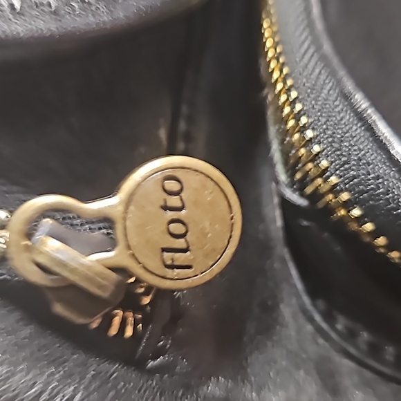 Floto Fine Italian Leather Luxury Backpack Black - Picture 3 of 8